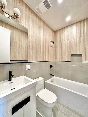 Rented by SpaceReqs LLC | media 8