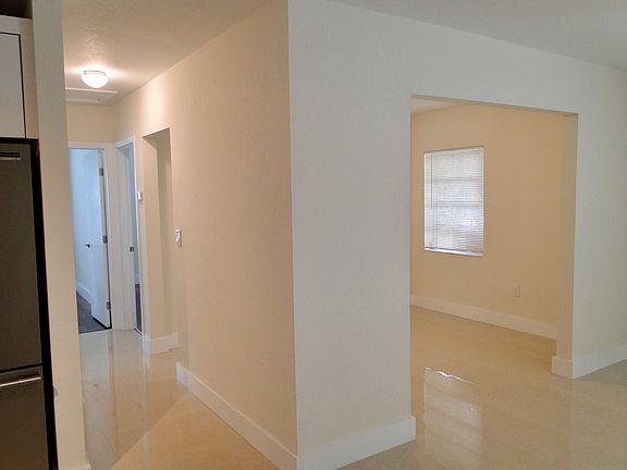 5th image of 16051 NW 17th Pl