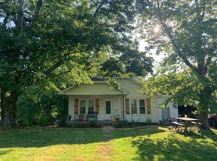 11602 Pleasant Ridge Rd, Utica, KY 42376