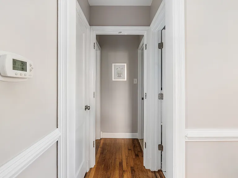 1204 Bobbiedell Ln — Photo 6