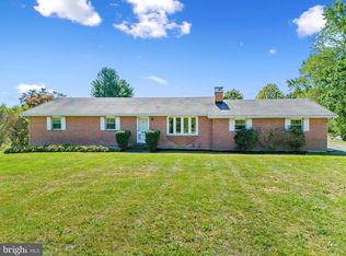 2444 Ridge Rd, Elverson, PA 19520