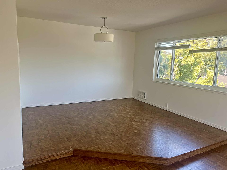 Dining room area
