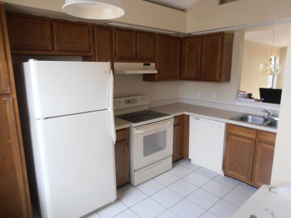2nd image of 3245 Vishaal Dr