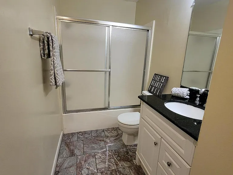 235 San Juan Cir — Photo 12