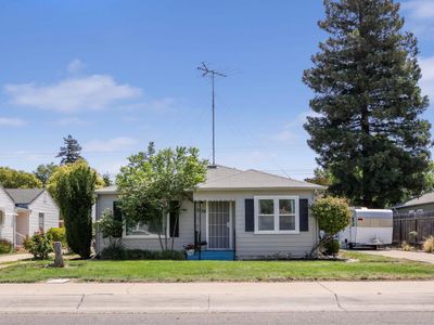 1220 S Pleasant Ave, Lodi, CA, 95240