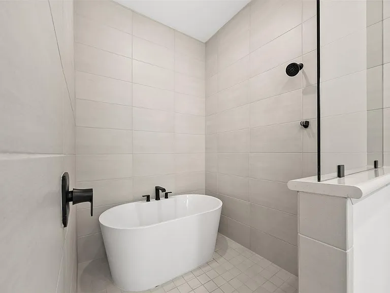 24418 Green Buffalograss Trl — Photo 16