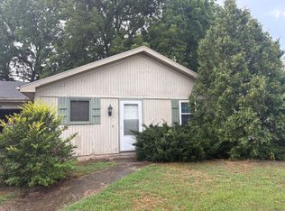 3516 Kendale Dr, Fort Wayne, IN 46835