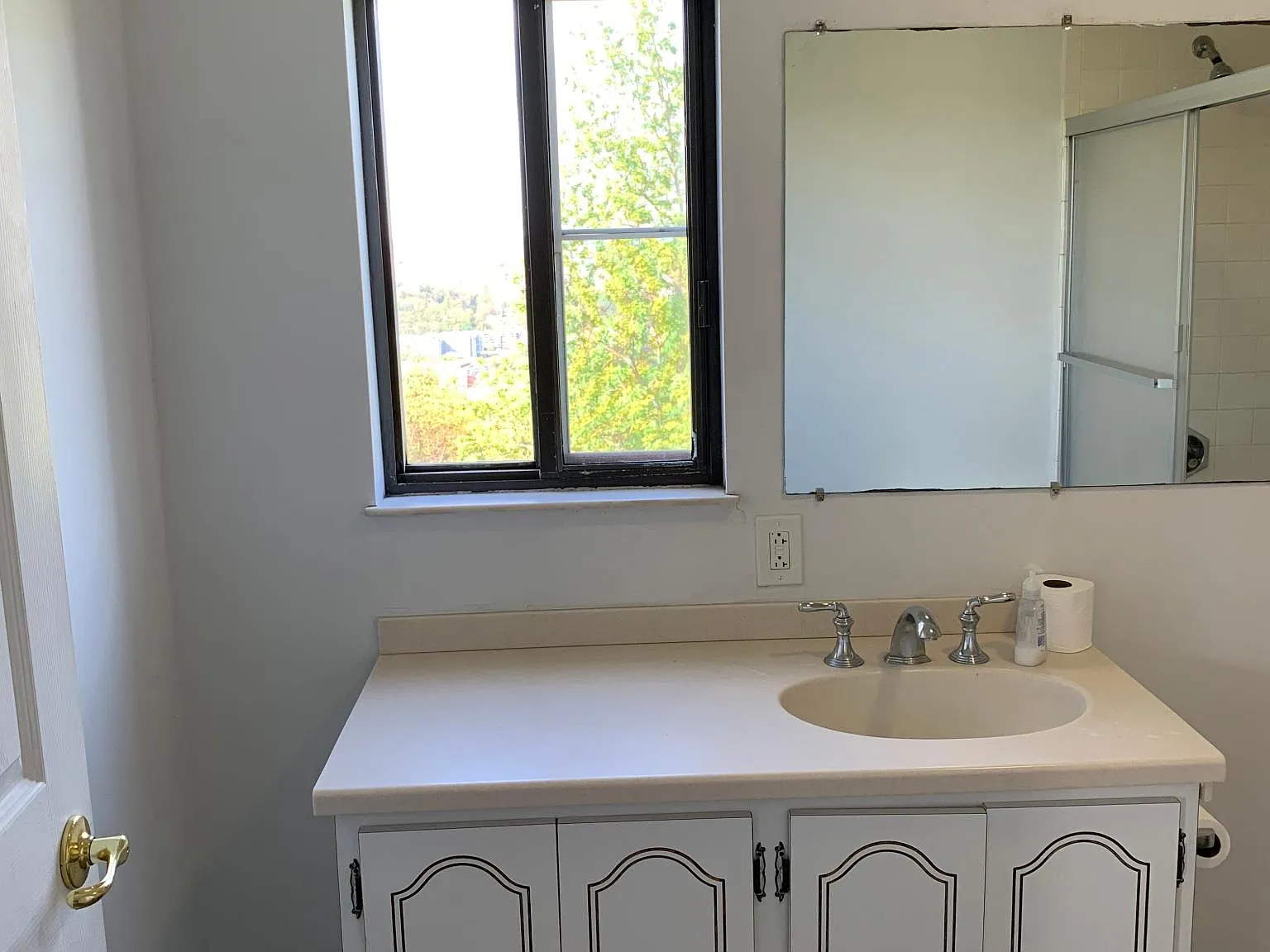 2 bed, 1312 sqft, $1,350 — Photo 2