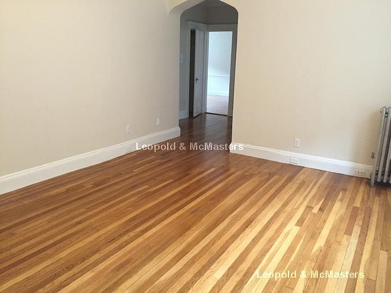 1st image of 86 Longwood Ave