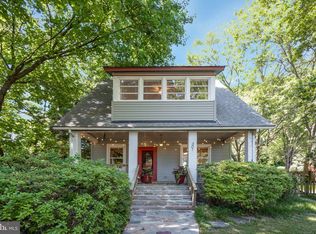 301 Sycamore St, Falls Church, VA 22046
