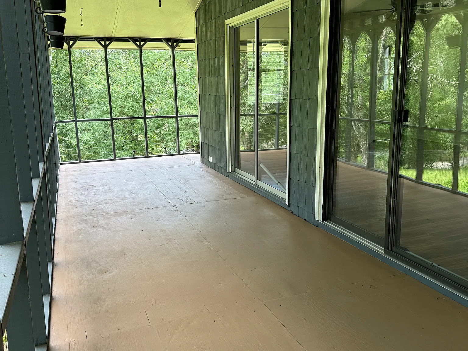 75 Cross Way — Photo 2