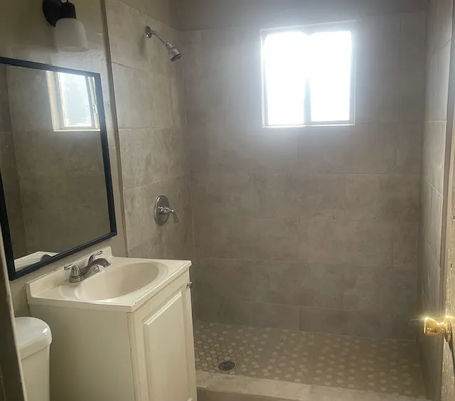 1 bed, 400 sqft, $685 — Photo 3