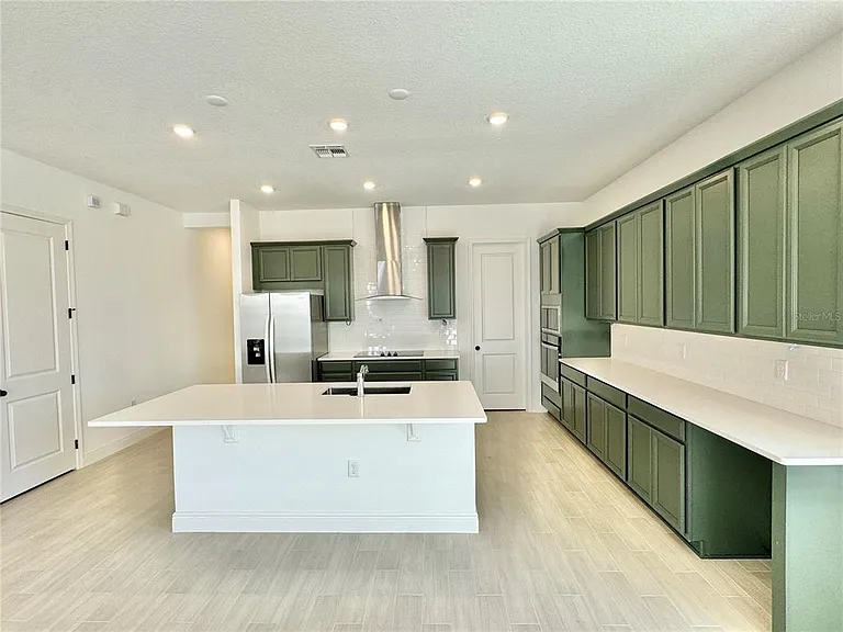 9726 Neruda St — Photo 16