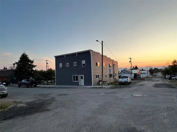 19 2nd Ave NE, White Sulphur Springs, MT 59645