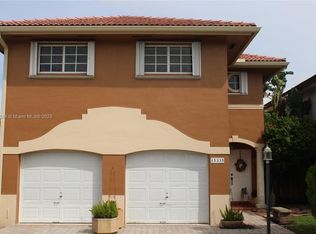 15335 SW 41st Ter, Miami, FL 33185