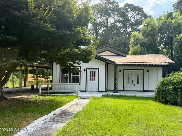 612 John St, Hattiesburg, MS 39401