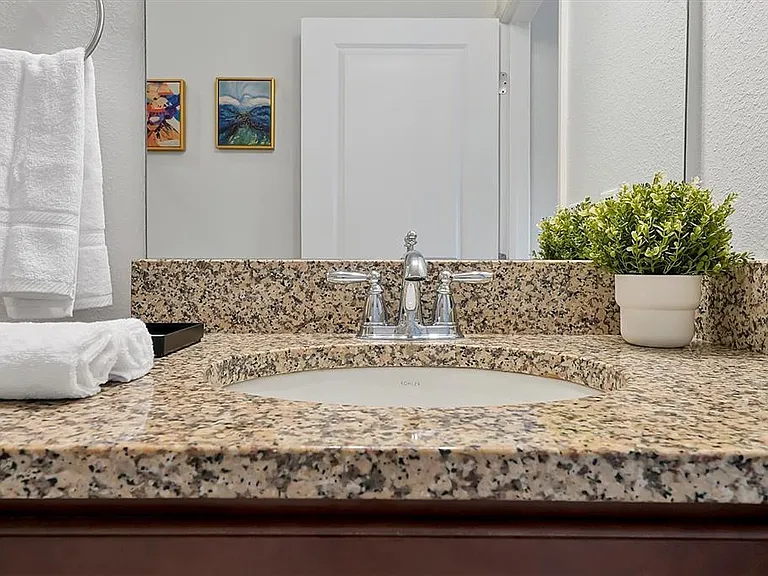 297 Captiva Dr — Photo 37