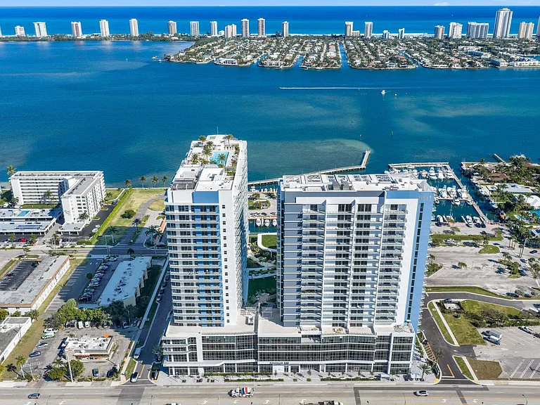 220 Lake Shore Dr #1125 — Photo 94