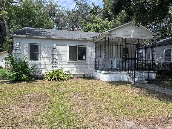 2nd image of 1976 LAMBERT Street
