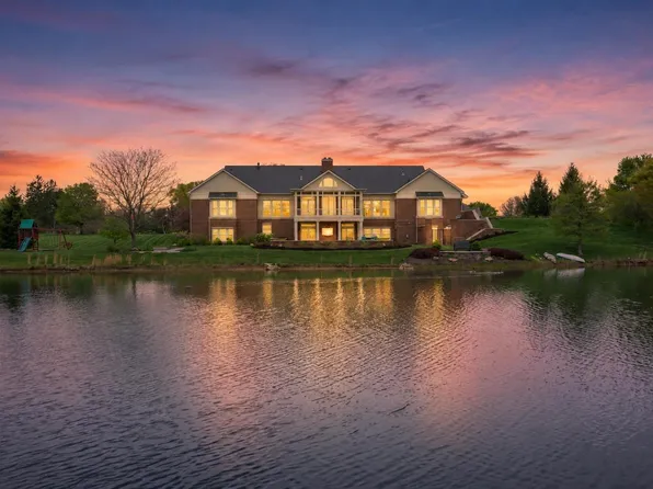 1408 N Regency Pkwy, Muncie, IN 47304