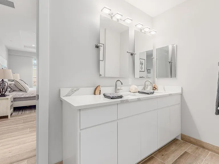 41 SW Seminole St #410 — Photo 21