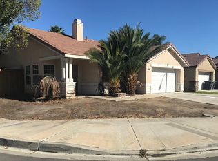 1202 Autumnwood Ln, Perris, CA 92571