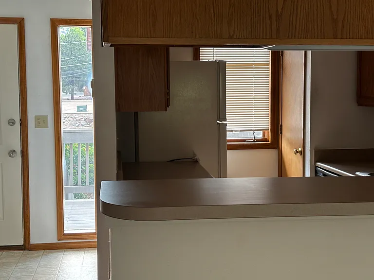 824 Cheyenne St — Photo 17