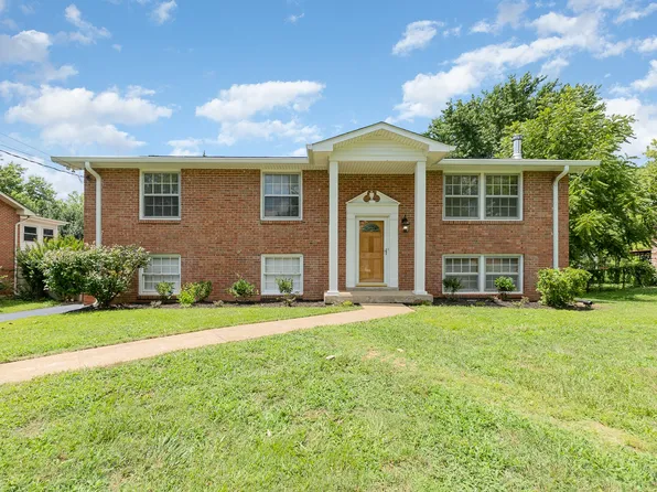 4240 Nepal Dr, Hermitage, TN 37076