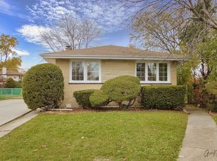 9234 Odell Ave, Morton Grove, IL 60053