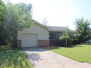 1014 N Lightner Dr, Wichita, KS 67208