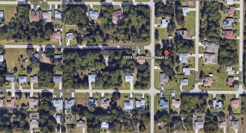 2nd image of 7424 Lighthouse St