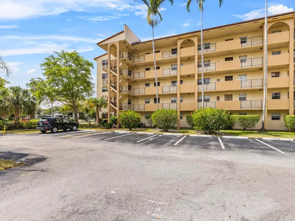 3905 N Nob Hill Road #300, Sunrise, FL 33351
