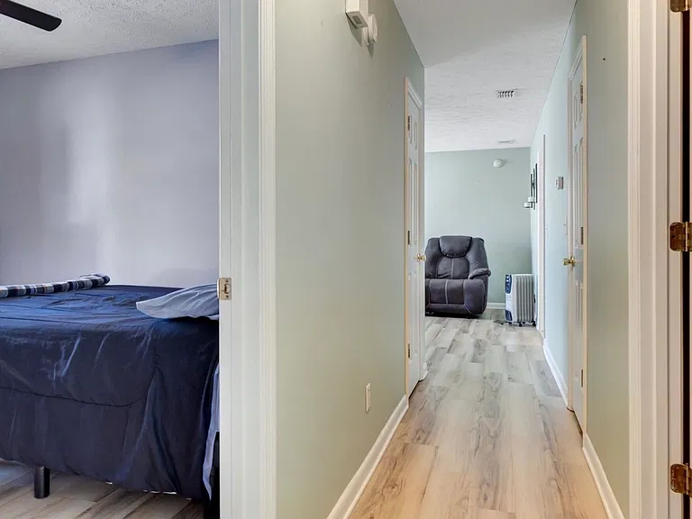 102 Fresca Ct — Photo 16