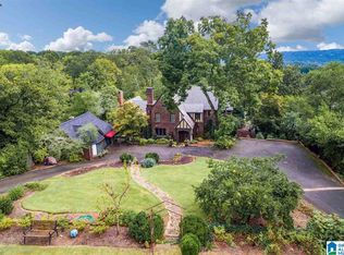 1820 Woodcrest Rd, Birmingham, AL 35209