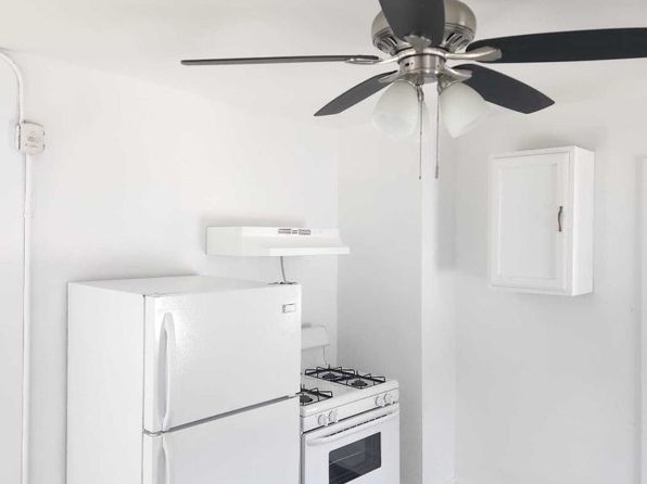 444-446 Chestnut St FLOOR 3-446