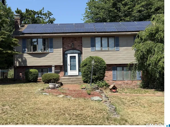 16 Stevens Street, Windsor Locks, CT 06096