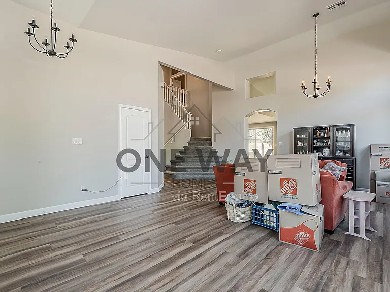 1768 E Marquette Dr — Photo 7