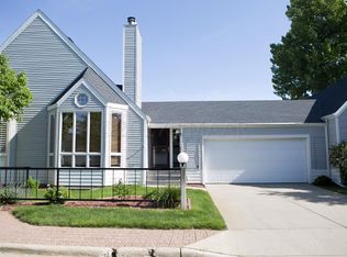 2536 University Dr S UNIT C, Fargo, ND 58103