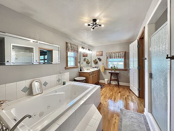 39th image of this home