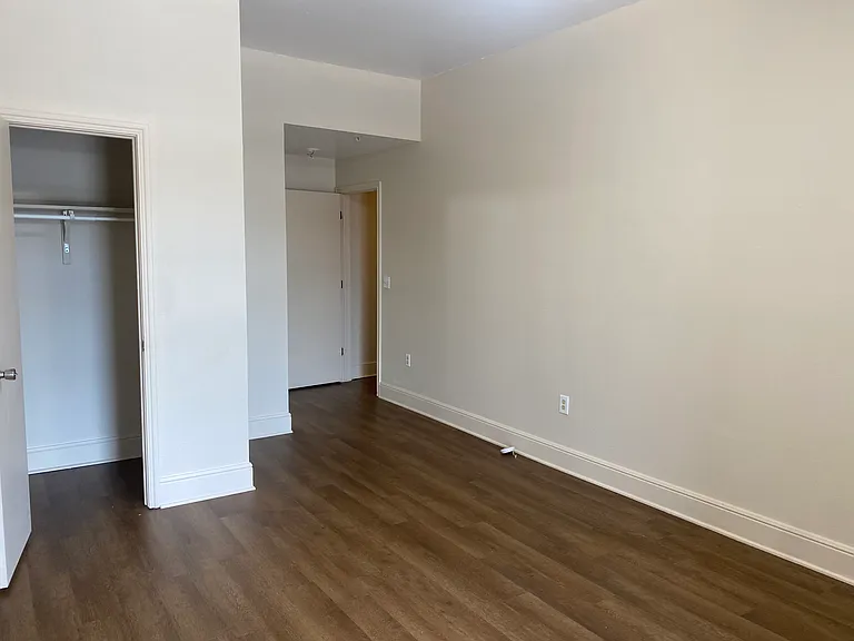 2301 Midwestern Pkwy #214 — Photo 20