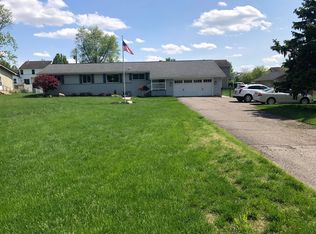 2321 McCutcheon Rd, Columbus, OH 43219