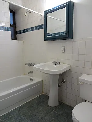 Rented by Authentic Realty | media 23