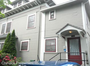 1176 Mill St APT 8, Eugene, OR 97401