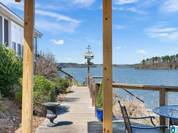 168 Layke Pointe, Clanton, AL 35046