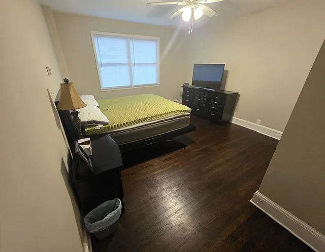 142-144 N Broadway #1 — Photo 6