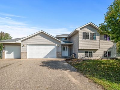 7262 377th Cir, North Branch, MN, 55056