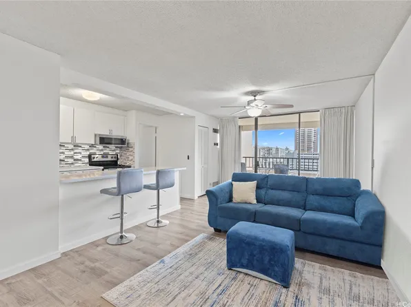 1778 Ala Moana Blvd APT 2607, Honolulu, HI 96815