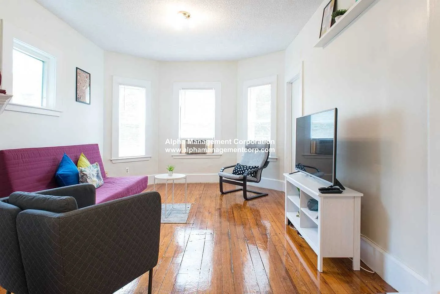 4 bed, $3,300 — Photo 4