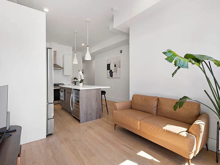 206 Fulton Ave #1 — Photo 6