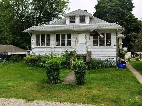 31 Congress St, Walpole, MA 02081